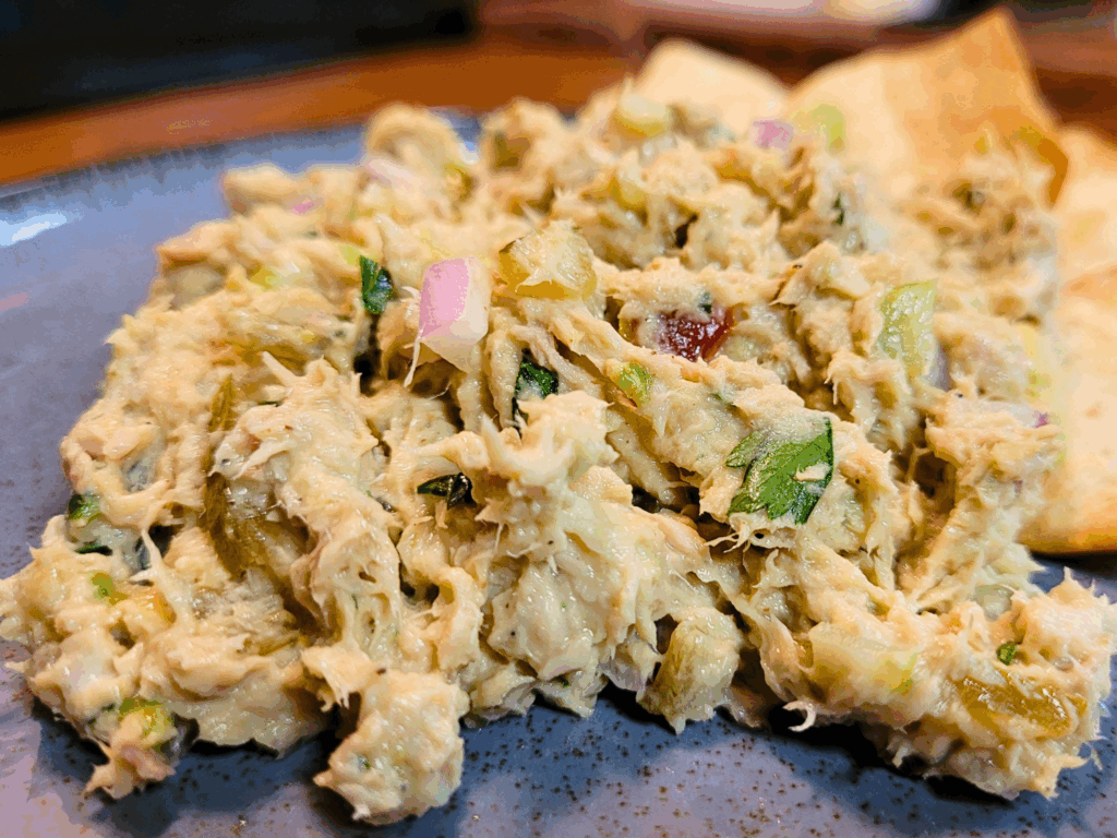 Avocado Tuna Salad: Ditch the Mayo for Healthy Creaminess